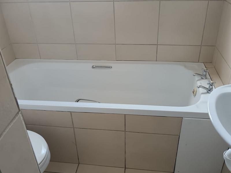 To Let 3 Bedroom Property for Rent in Bellville Western Cape